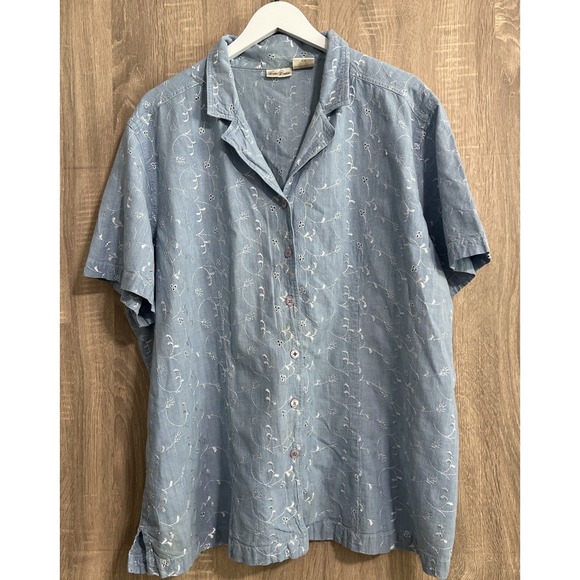 Bobbie Brooks Womens 3X 26/28W Blue Embroidered Chambray Eyelet Floral Top - Picture 1 of 8